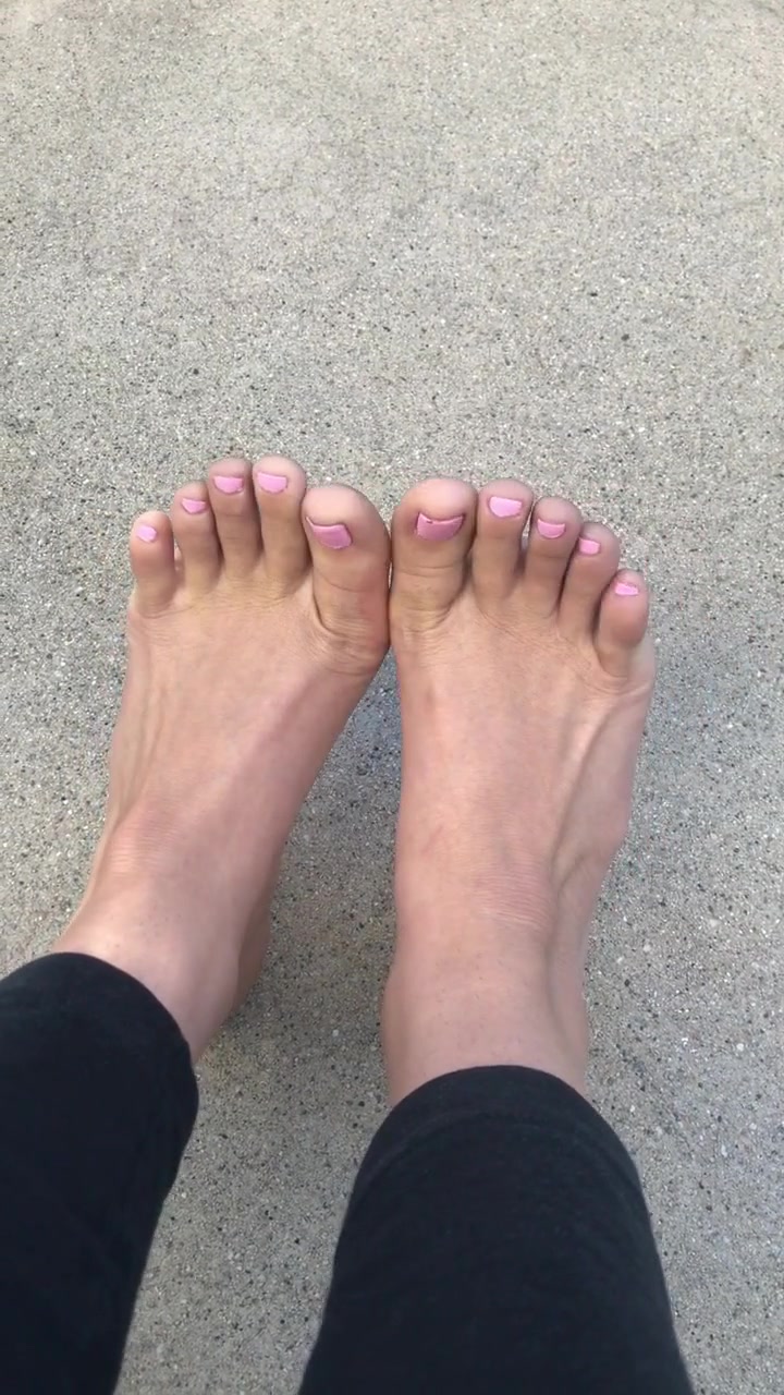 New Video; Morning Toes Dancing And Stretching With The Birdies