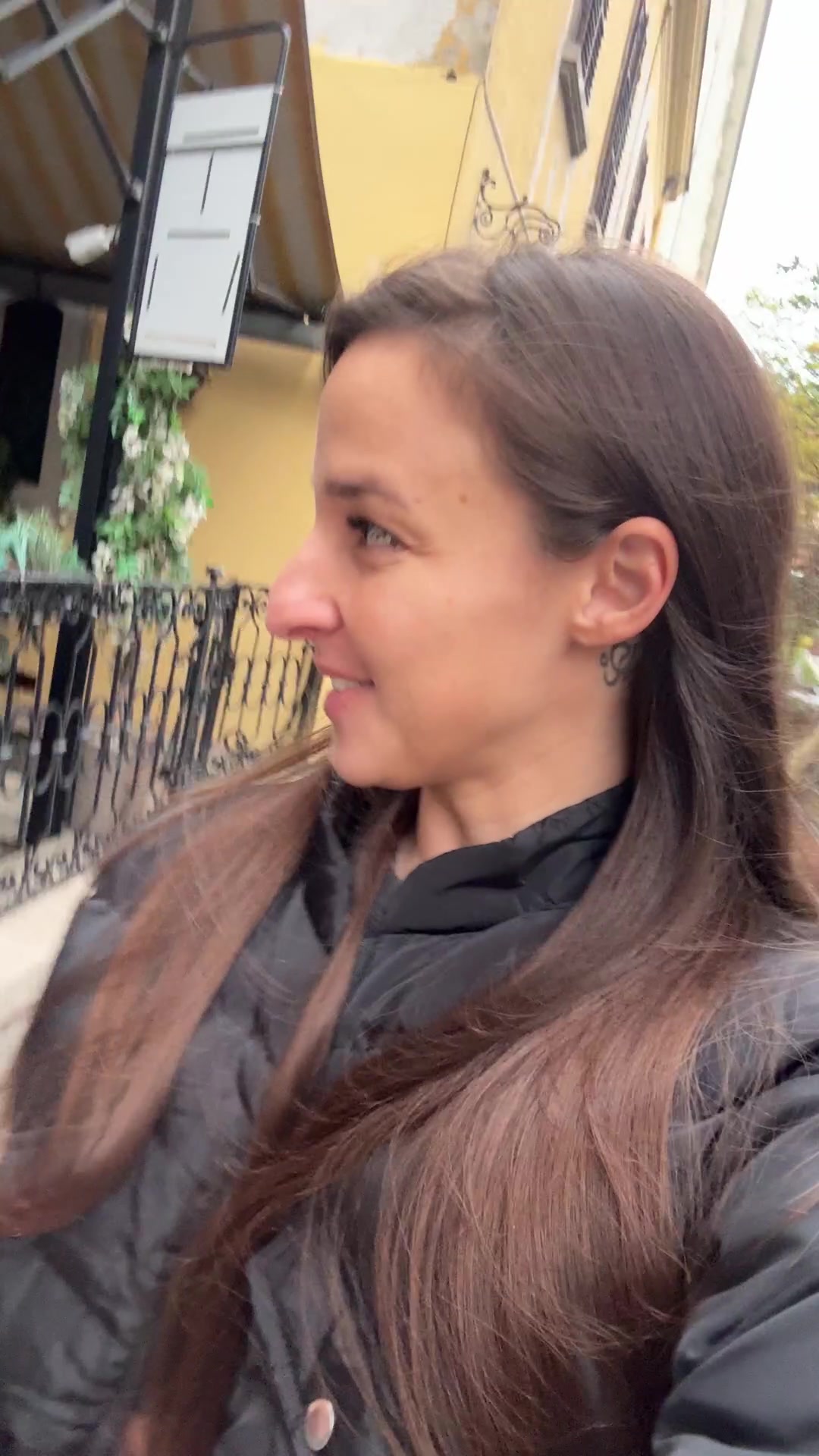 Cloudy Day Who Wanna Watch Netflix And Chill And Fuck?