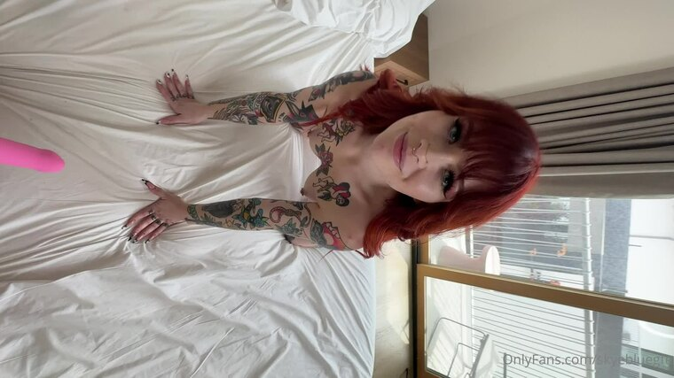 Gg Strap-On With Loveless Suicide