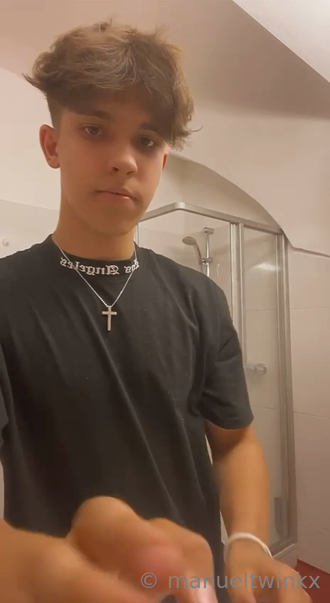 Spy On Me In The Bathroom