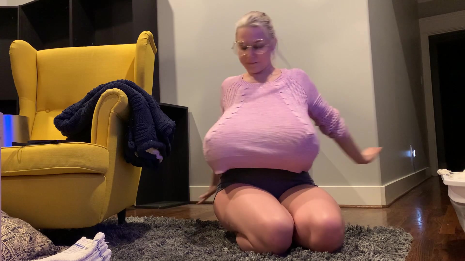 Watching Mom Fold Laundry Braless (Voyeur)