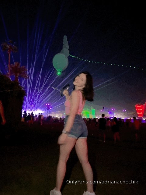 I Bring The Vibes Wherever I Go