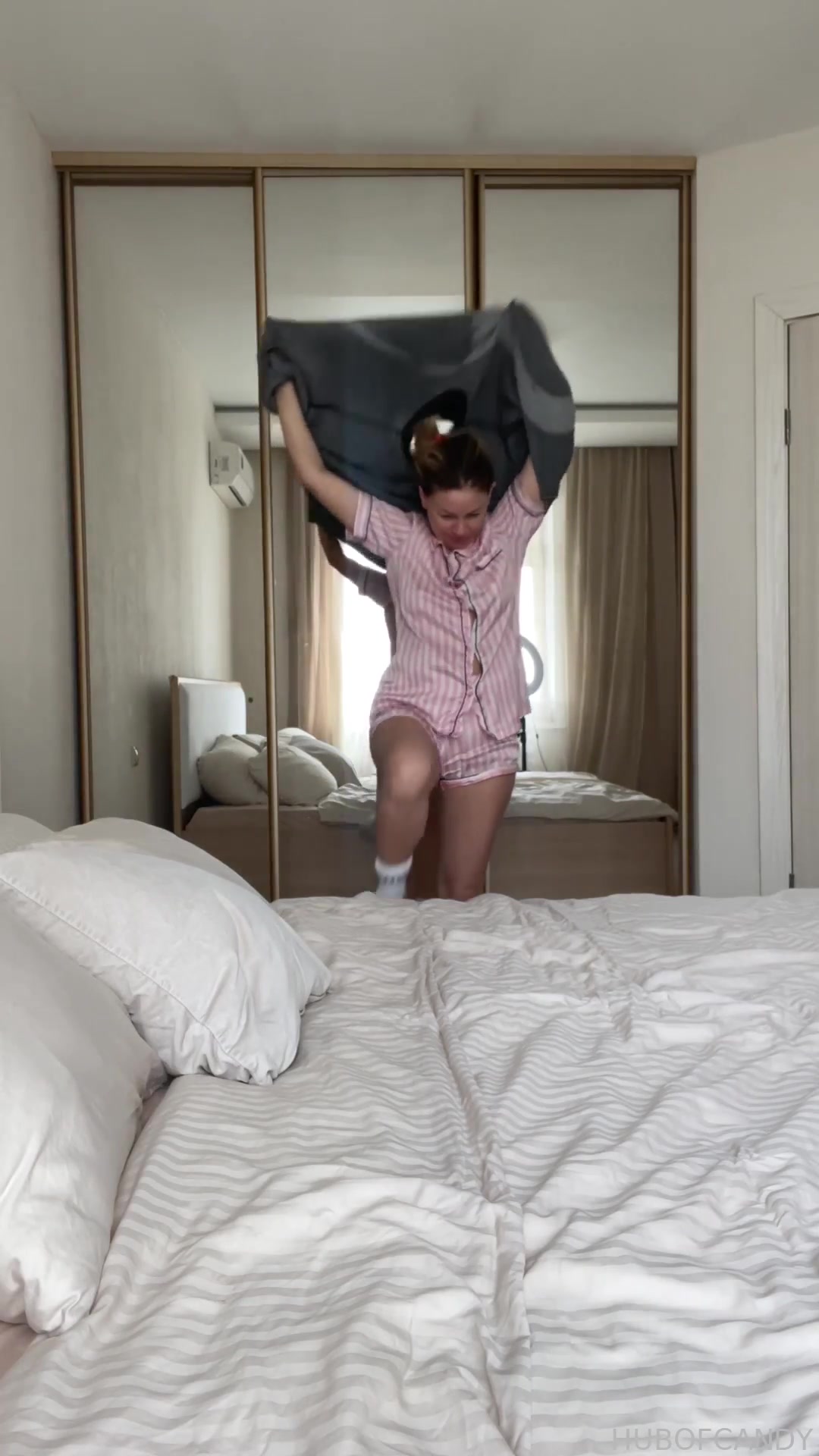 Billy Elish Naked Version