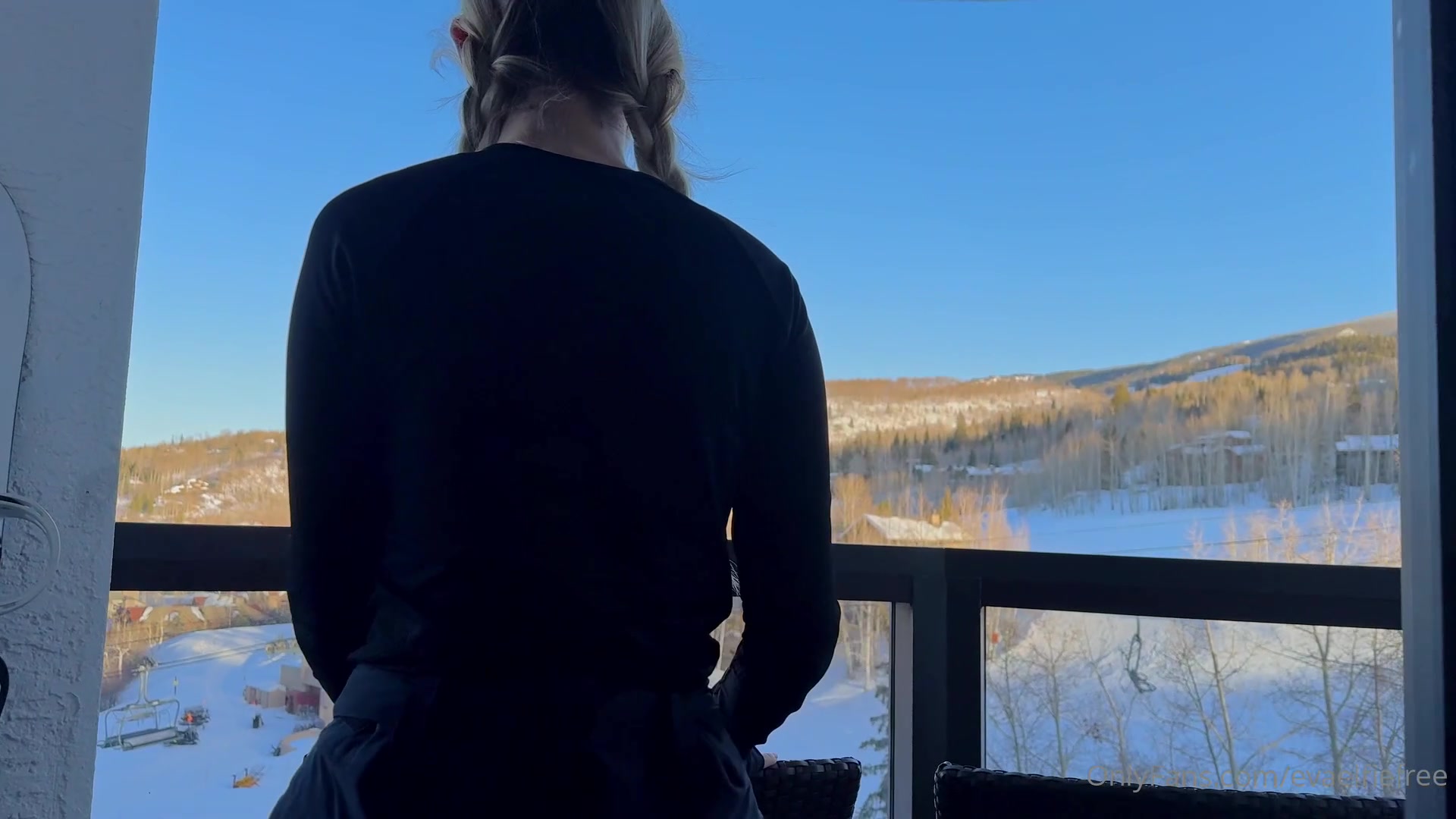Creampie In Snow Mountains