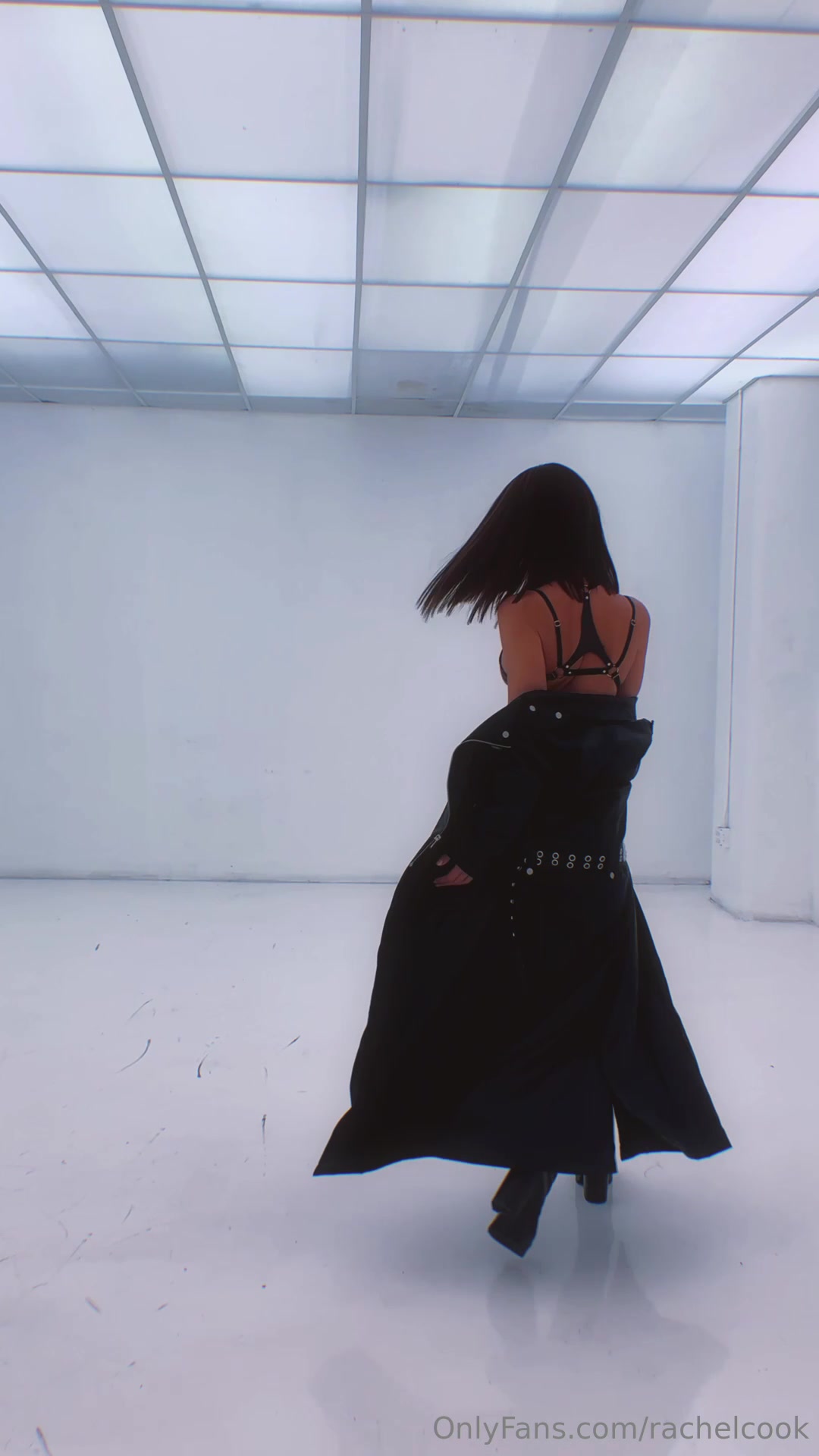 Welcome To The Real World! Time To Free Ur Mind