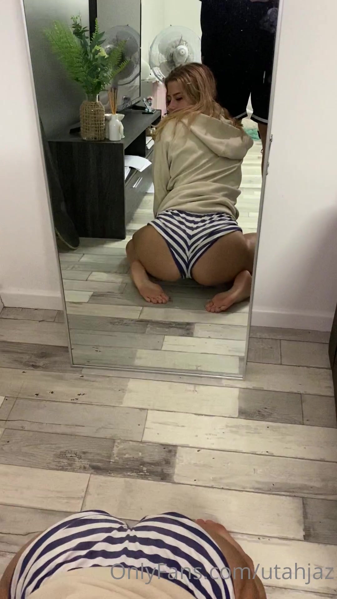 Shake That Booty Heheh