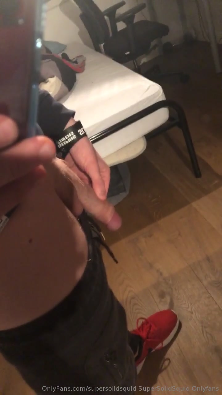 There It Is, First Clip Of My Dick ^-^