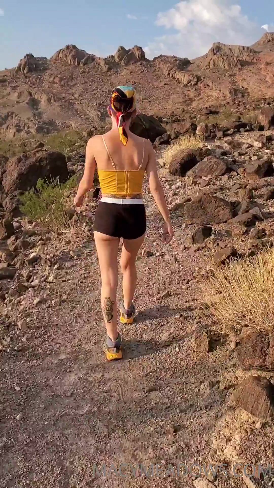 Hiking Look At That Booty! 1/2