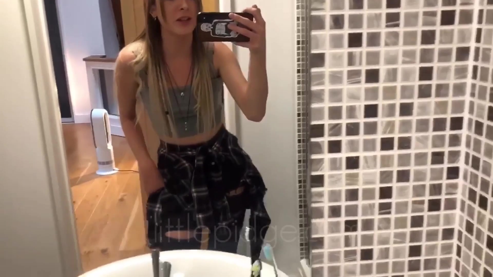 Solo Tinder Hookup (Ppv)