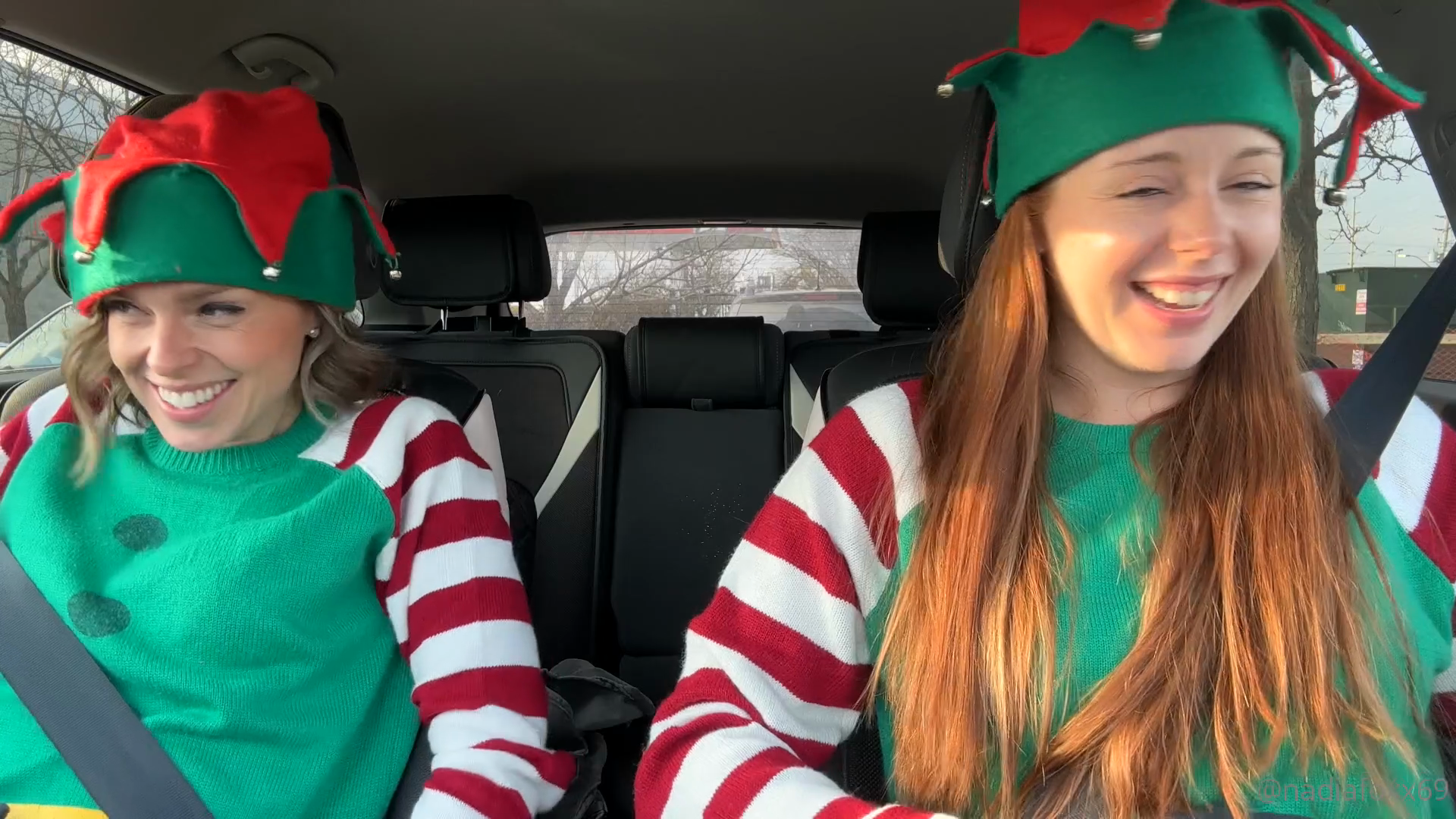 2 Naughty Elves In A Drive Thru Together