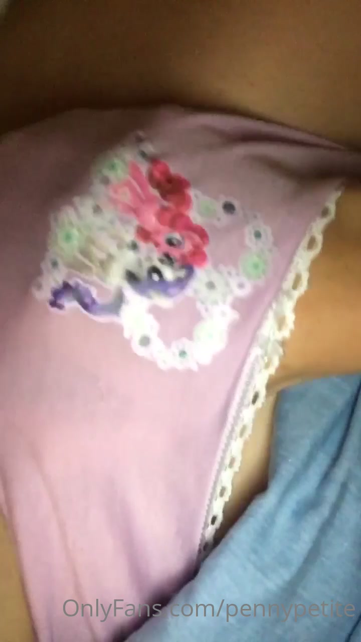 Here's Some More Content Of Me From When I Dyed My Hair And Had Braces For You Pervs I May Be Getting Them Back On Xxxx Vid 11