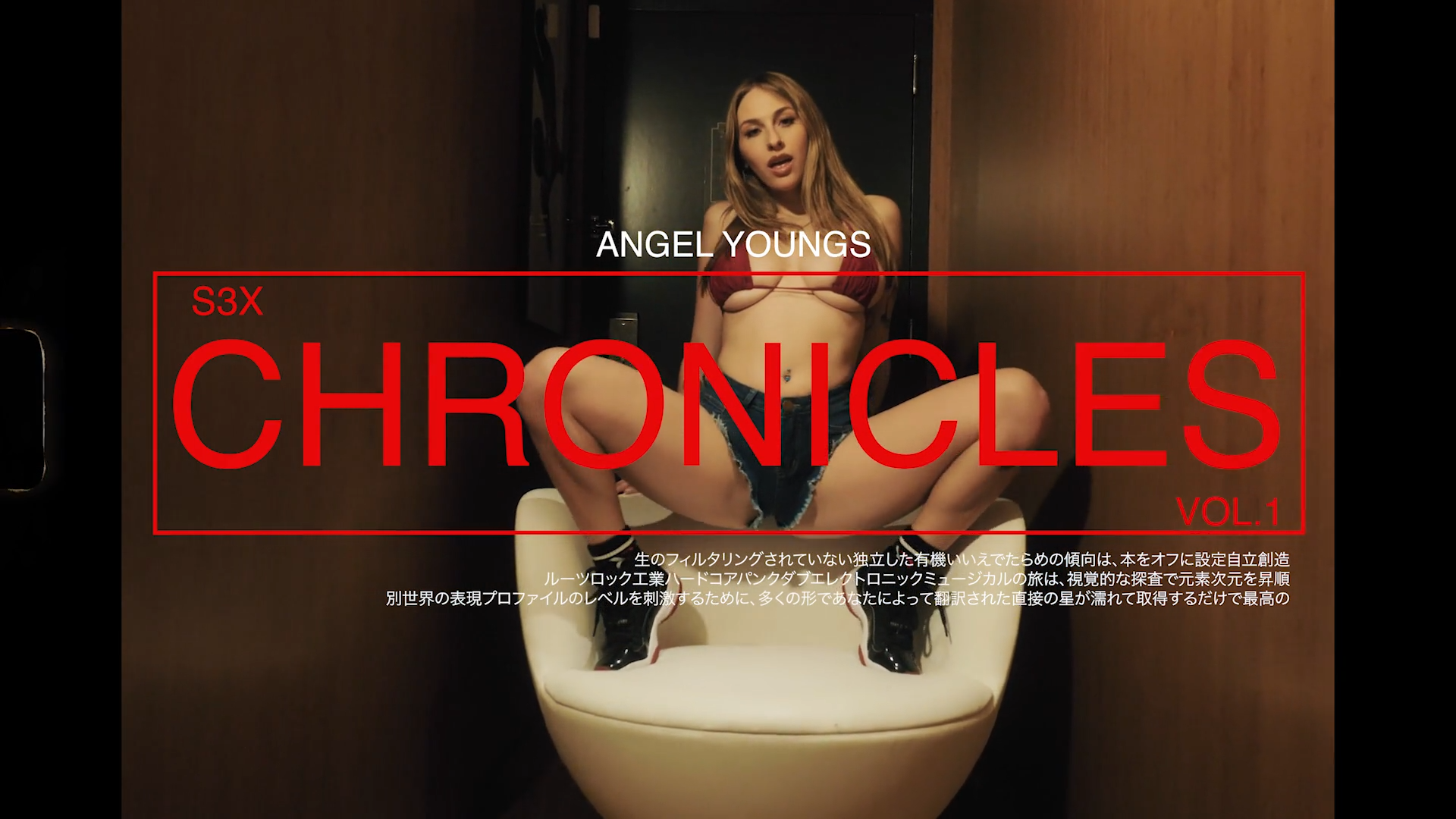 Blondes Run A Train On A Big Cock