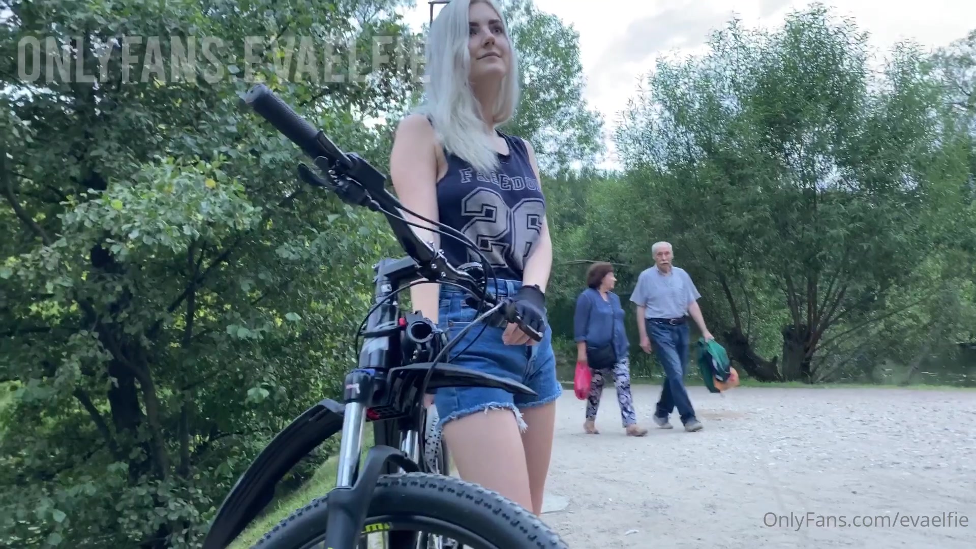 Relax Day In Awesome Natural Park With Bicycle
