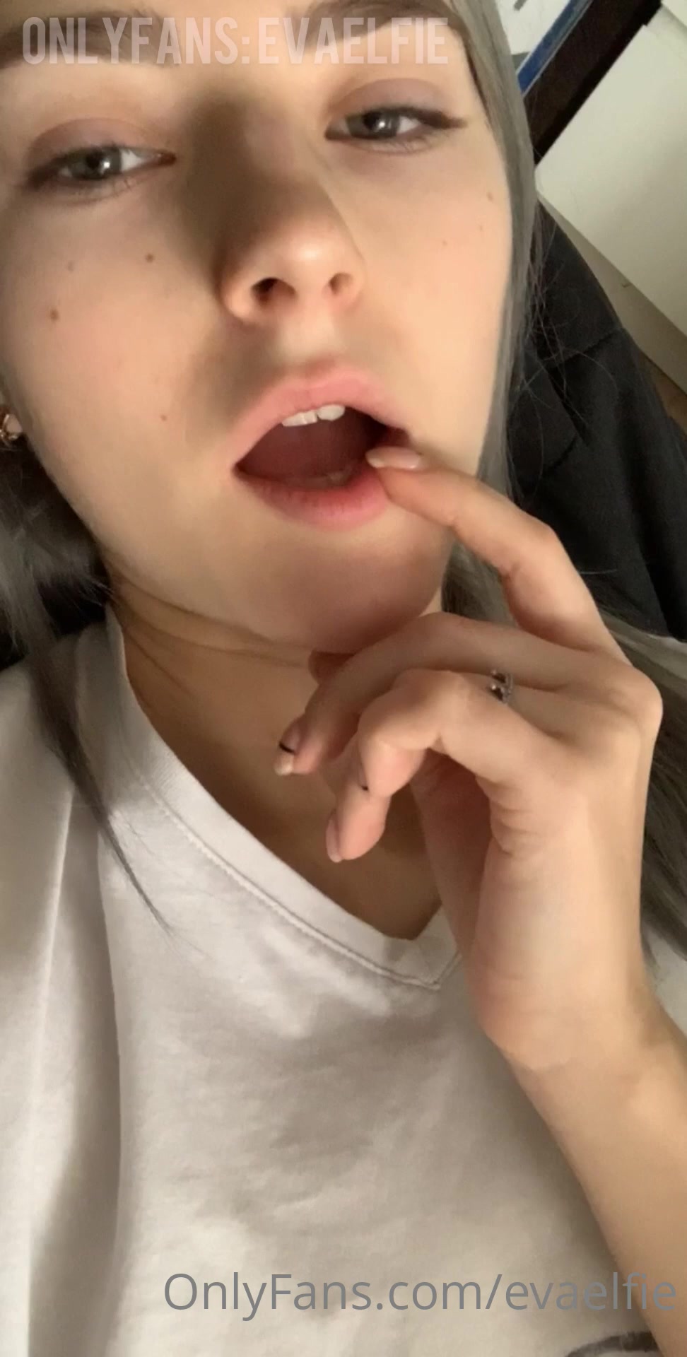 When Thinking About Dick Yes, I Love Sucking Cocks