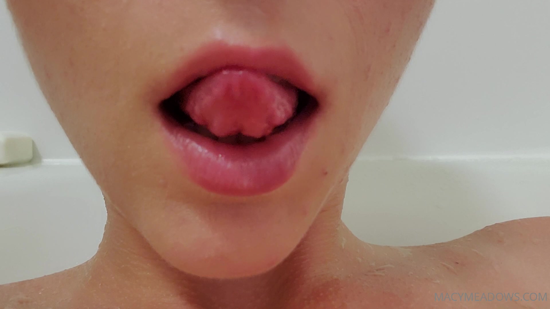 Wiggle Worm 2/2