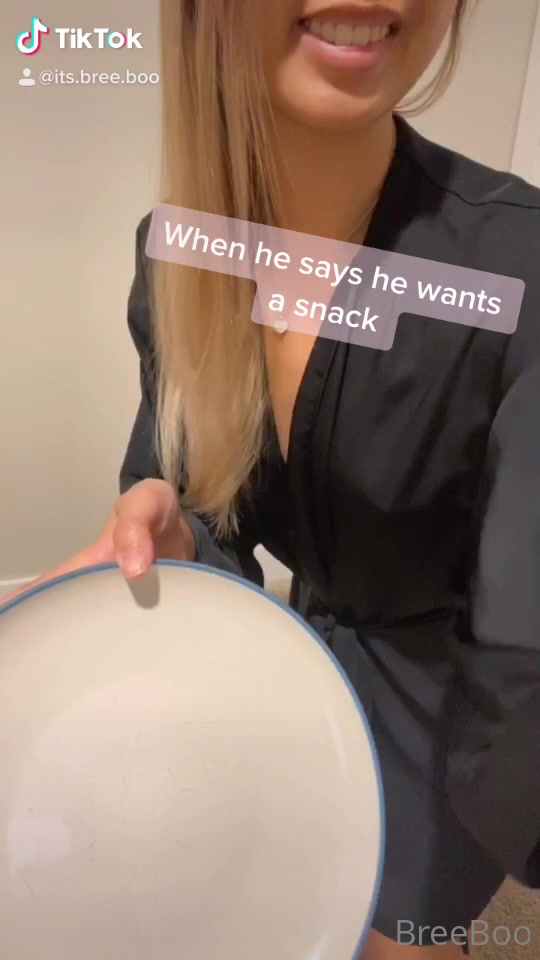 So I Made This Tiktok Yesterday.. The One In The Bikini Got Removed For Violating Guidelines 1/3