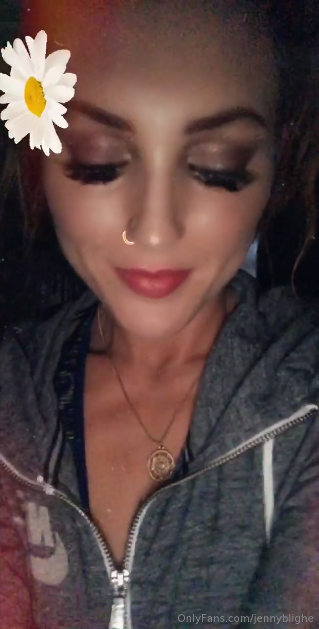 I'm Live On Myfreecams Right Now & Would Love Your Support!