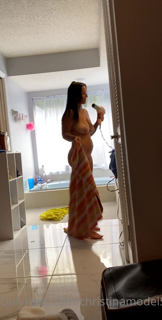 Christinamodel515 - 2020-09-11