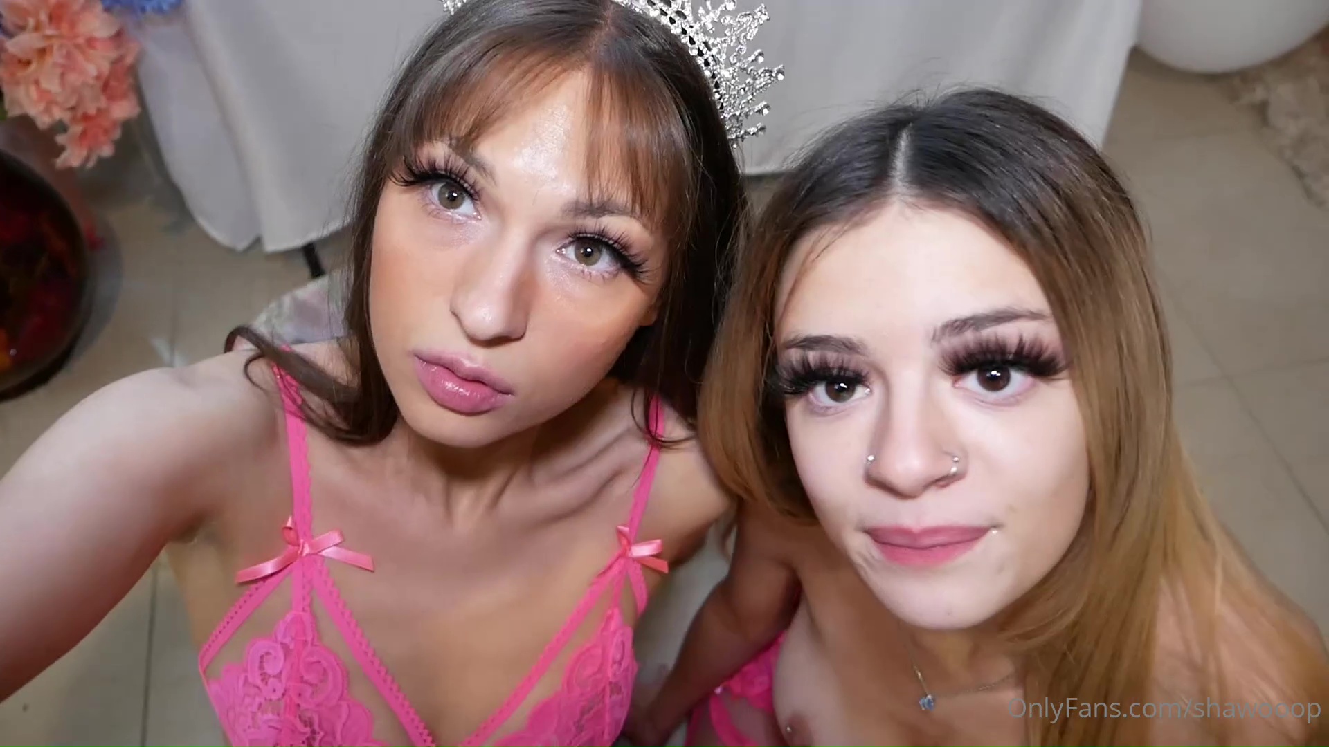 Anna & Edc Babe #2 (Main Video #3)