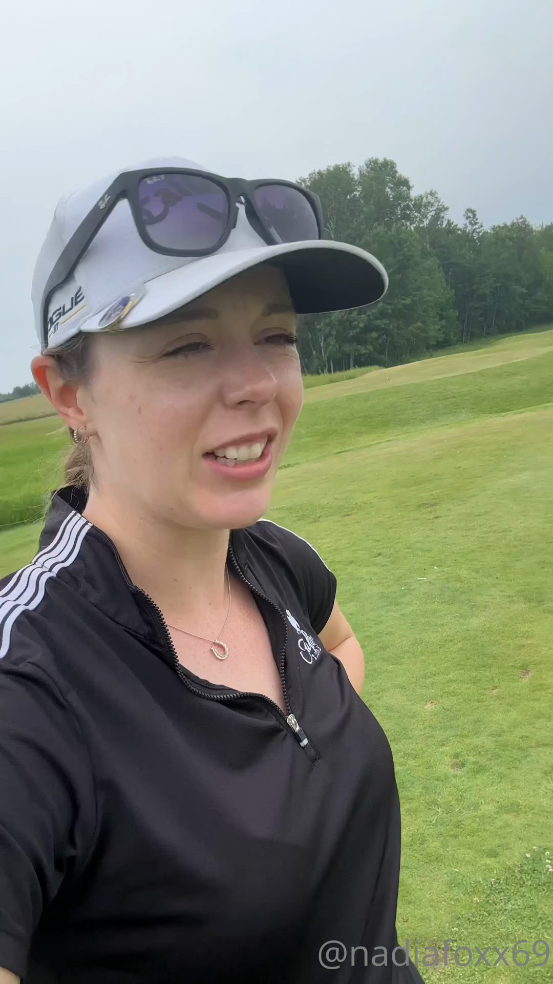Lil Summertime Golf Vlog For A Couple Holes!