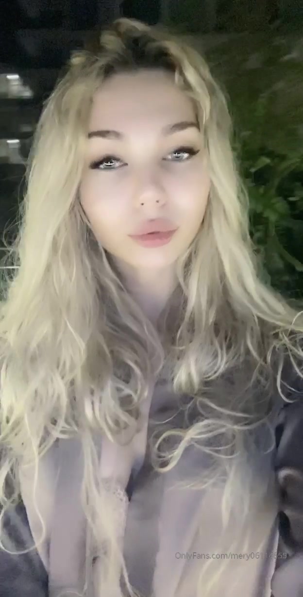 Relaxing Do You Like Me Without Makeup?