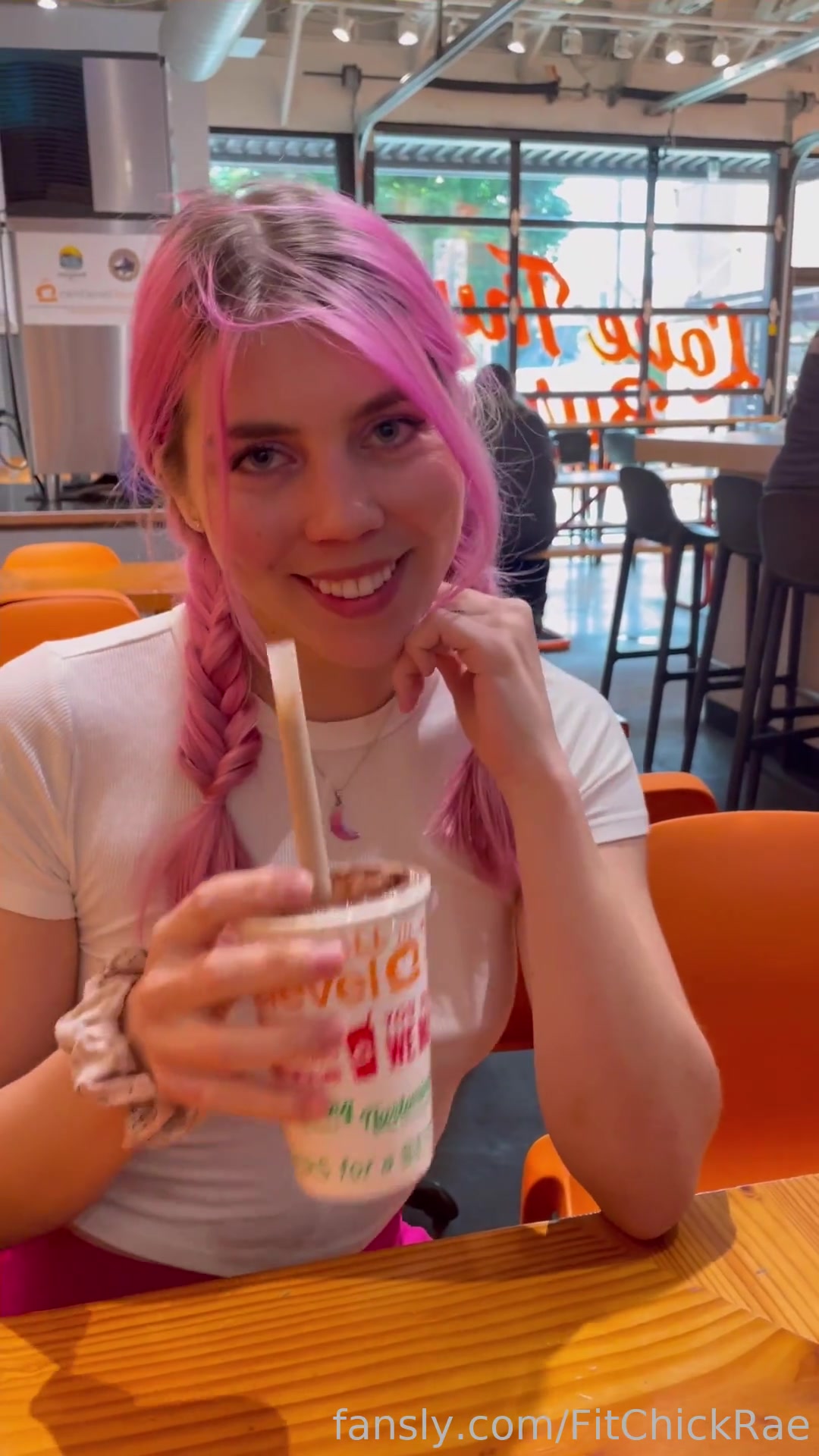 Vegan Milkshakes + Are A Perfect Combo!