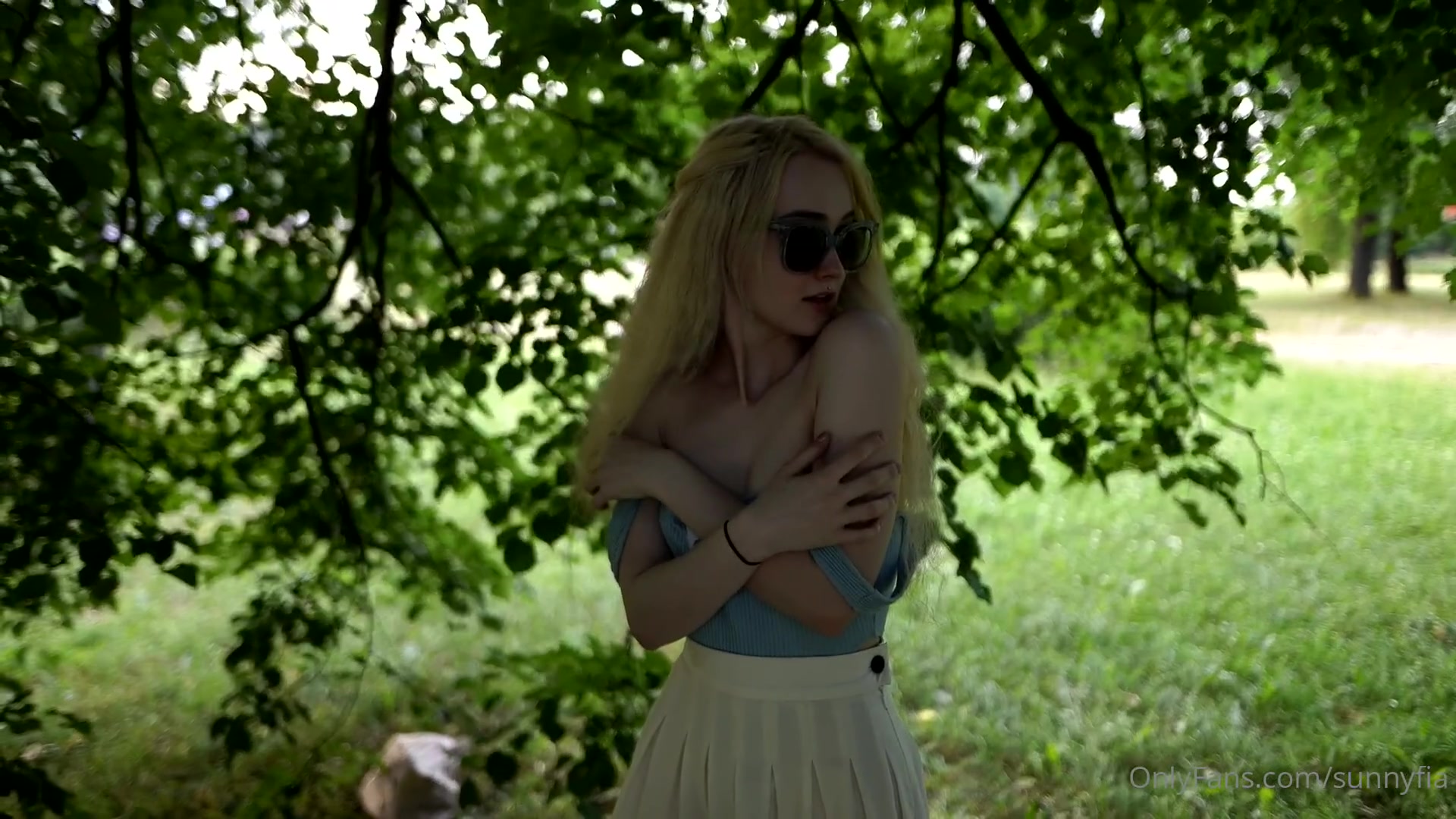 Lets Hide In The Park And Do Some Dirty Things